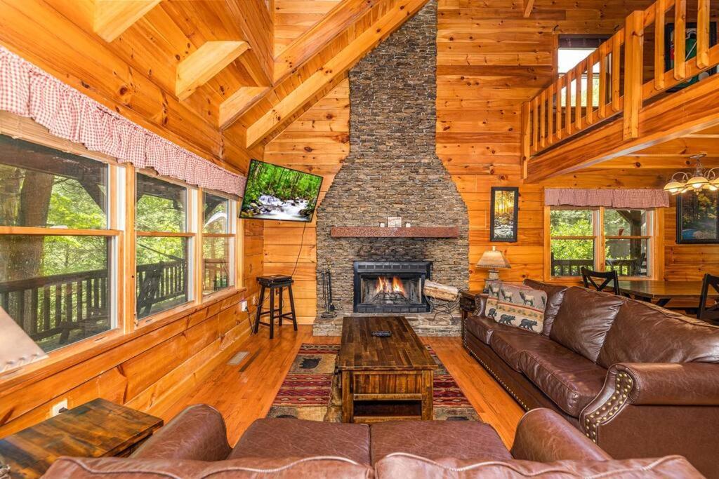 Pigeonforge Game Roomdog Friendlyhot Tub Holiday home *