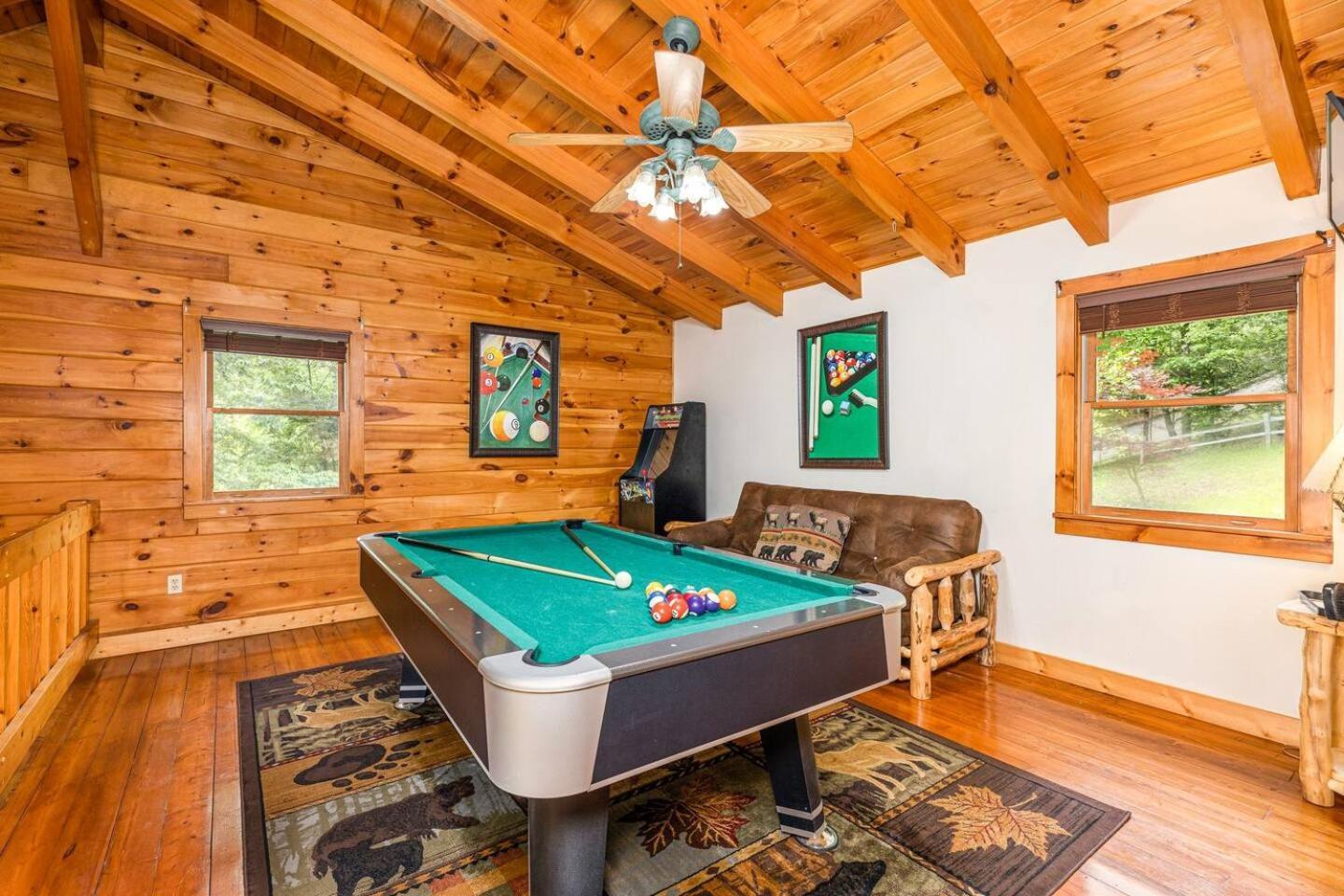 Pigeonforge Game Roomdog Friendlyhot Tub Hébergement de vacances